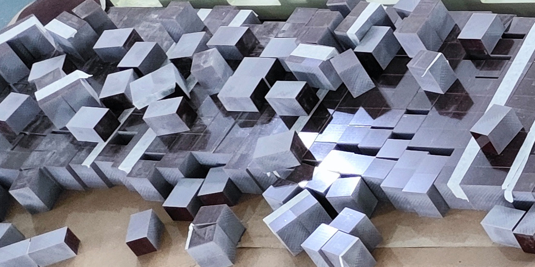 工程塑料加工中心加工塑料件變形怎么處理