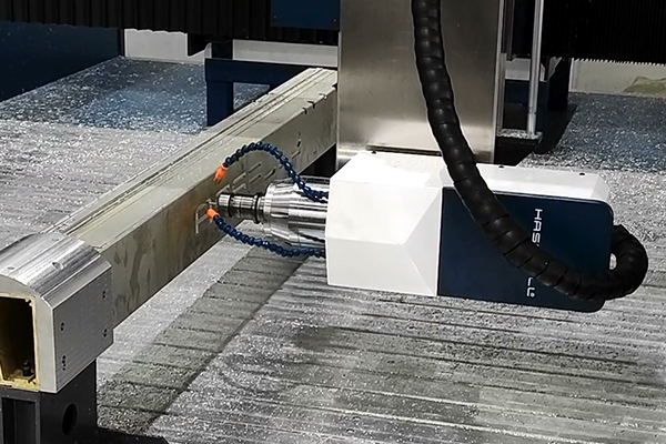 哈思孚四軸擺頭加工中心